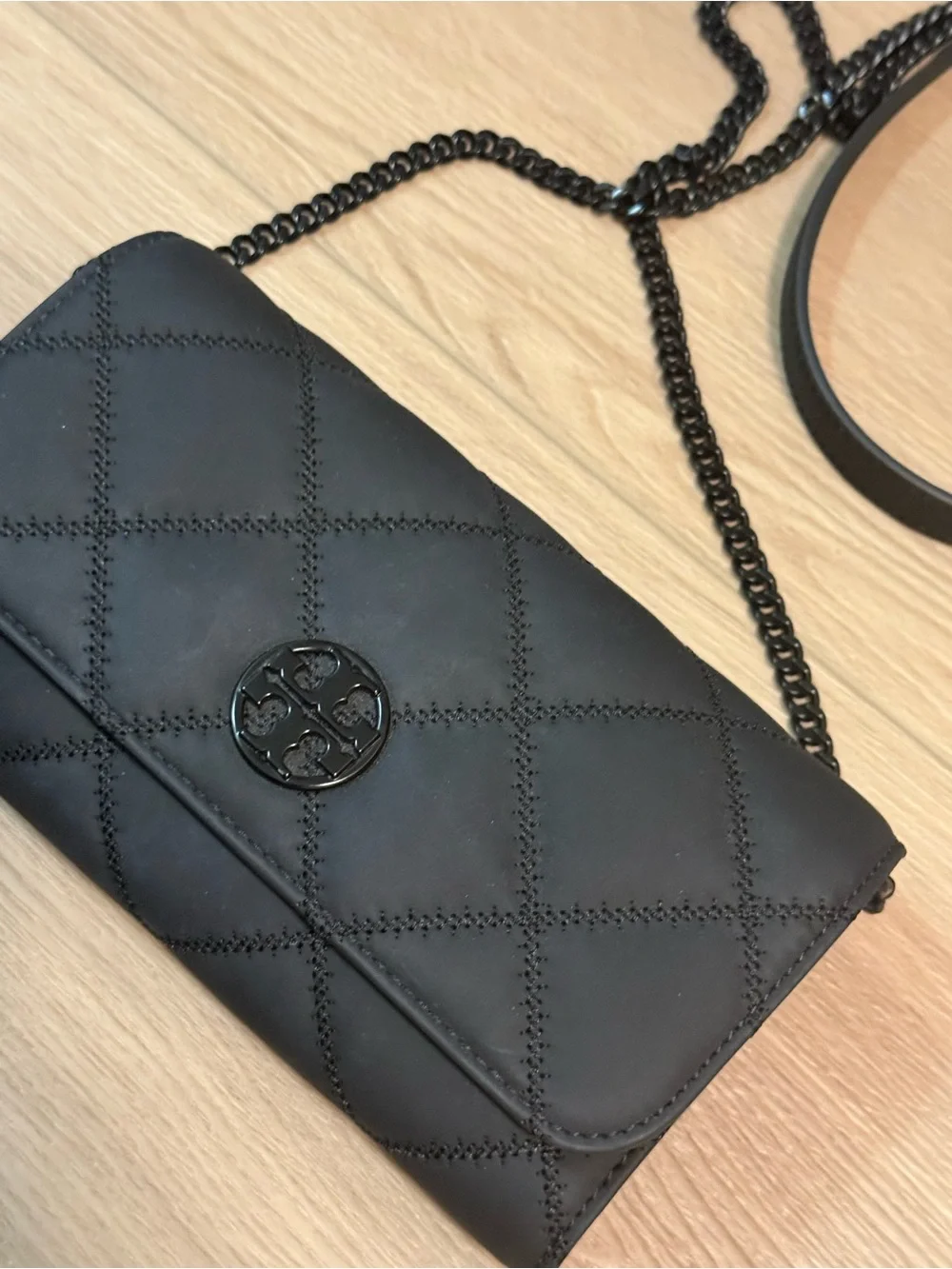 Tory Burch Black Quilted Leather Shoulder Bag with black Logo